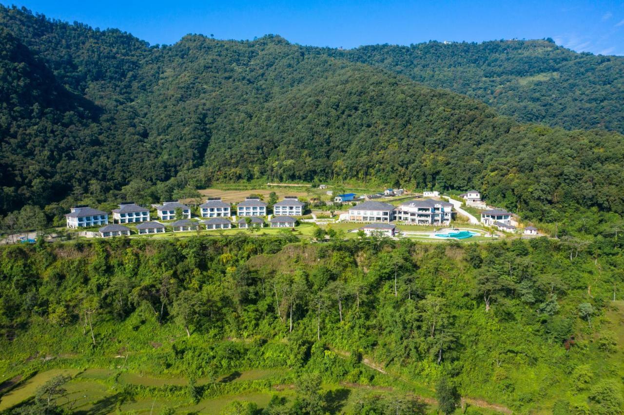 Mountain Glory Forest Resort ポカラ エクステリア 写真
